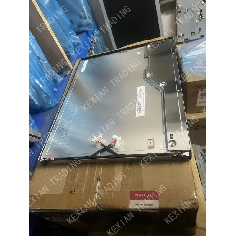 LQ190E1LW01 LQ190E1LW02 LQ190E1LW41 LQ190E1LW41 FLC48SXC8V-11A FLC48SXC8V-12F Industrial Control LCD Screen for Perfect Display